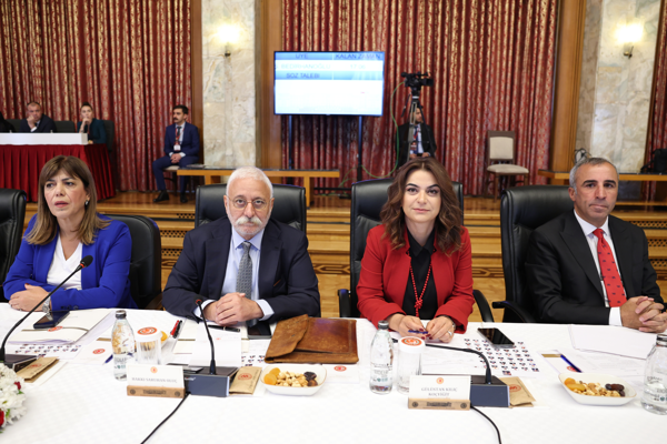 DEM Parti'den 'komisyon' açıklaması: Dinleme aşaması bitiyor, hukuk aşaması başlıyor
