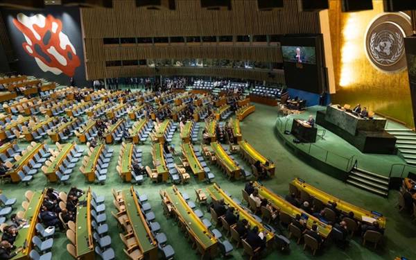 /haber/bm-uye-ulke-temsilcileri-netanyahu-konusurken-genel-kurulu-terk-etti-311973