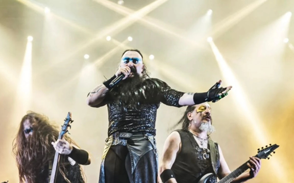 Hayko Cepkin'den engellenen konseri için açıklama: Karışıklığa sebep olan utanacak