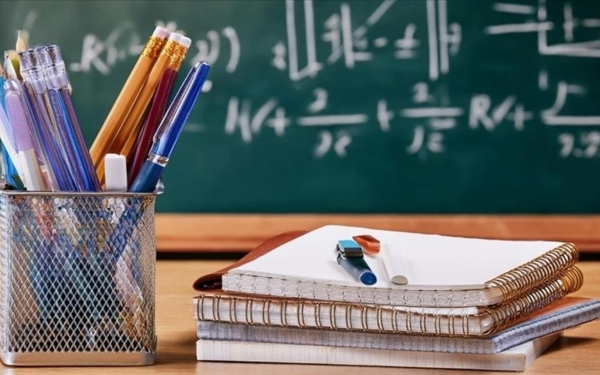 Kadıköy'de 3500 öğrenciye kırtasiye desteği