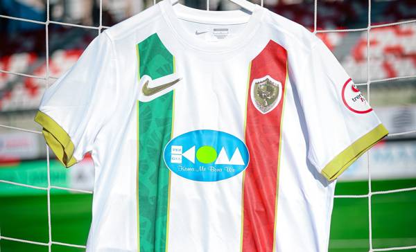 Amedspor fined over Kurdish-language chest sponsor tagline