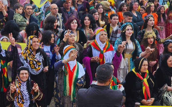 Hişyar Özsoy: Nusaybin Sınır Kapısı’nın açılması siyasi çözümün önünü açacaktır