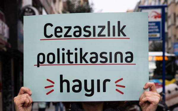 Kadınlar mücadele ediyor, erkek şiddeti yargılanıyor