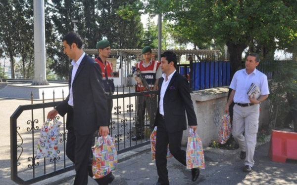 /haber/asrin-hukuk-burosu-avukatlari-imralida-312498