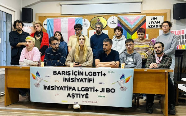 Înîsiyatîfa LGBTI+yan a Ji Bo Aştiyê damezrandina xwe ragihand