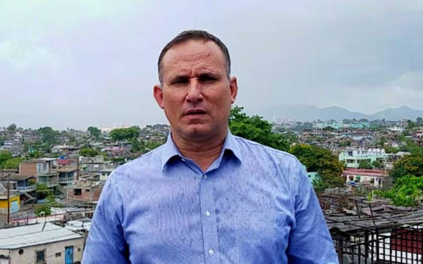 Kübalı muhalif José Daniel Ferrer, ülkeyi terk ederek ABD’ye gitti