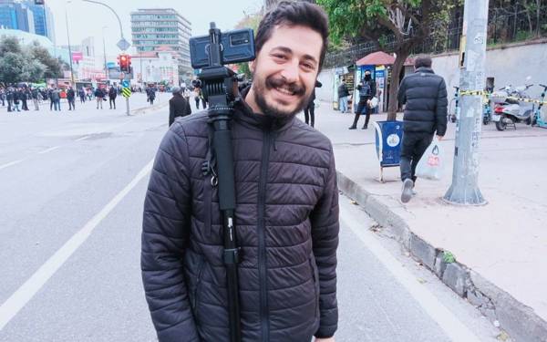 /haber/hakan-tosun-cinayetini-arastiran-gazeteci-umut-tastan-tehdit-edildi-312554