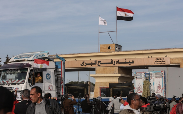 Gazze'nin 'dünyaya açılan kapısı' Refah'ta belirsizlik sürüyor