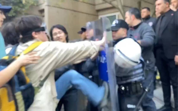 Hacettepe Üniversitesi’nde polis şiddeti: En az 30 gözaltı