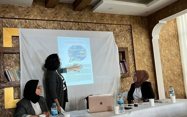 Kadınlar, kendi ürettikleri markaların ürünlerini alamıyor