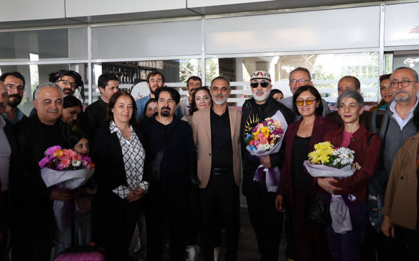 Koma Amed piştî 30 salan li Amedê ye