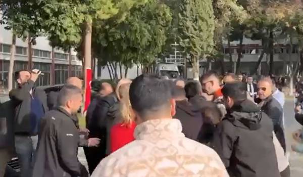 Palalı saldırganlar serbest, öğrenciler gözaltında