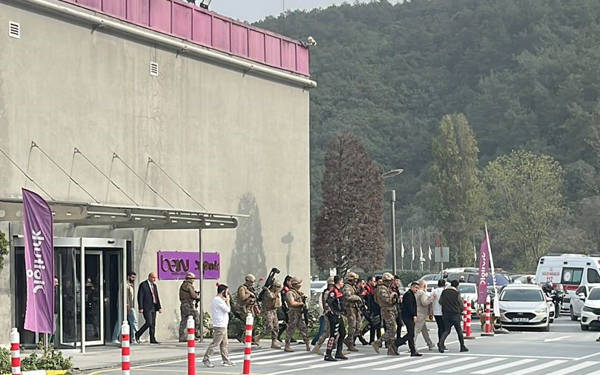 beIN Sports Türkiye binasına oyuncak silahla giren kişi gözaltına alındı