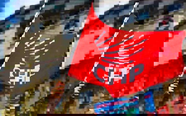 CHP'ye yönelik 'kapatma davası' ihbarına 16 barodan tepki: Örgütlenme özgürlüğüne aykırı