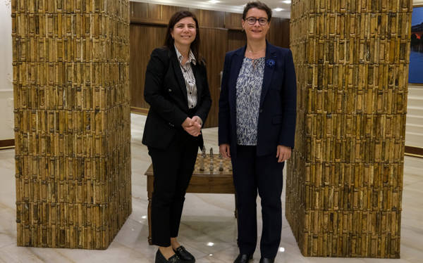 Balyoza Fransayê serdana Şaredariya Bajarê Mezin a Amedê kir