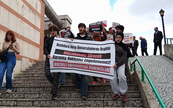 Kocaeli Üniversitesi öğrencilerine eylemlere katıldığı için yurttan çıkarma cezası