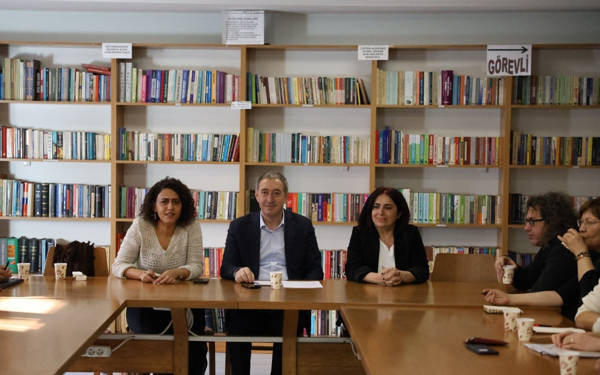 DEM Parti, Barış Akademisyenleri ile buluştu