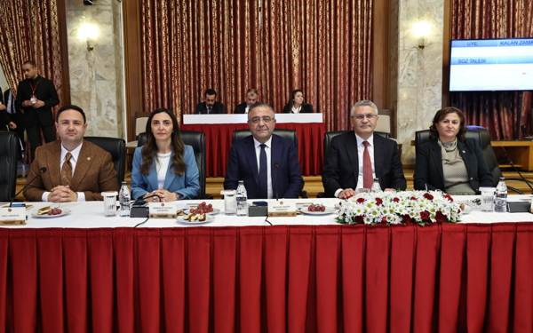 CHP ‘İmralı ziyareti' gündemiyle toplandı: Nihai karar yarın açıklanacak