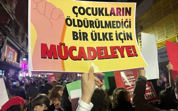 AKP-MHP, 'kadına yönelik şiddet araştırılsın' önerisini reddetti