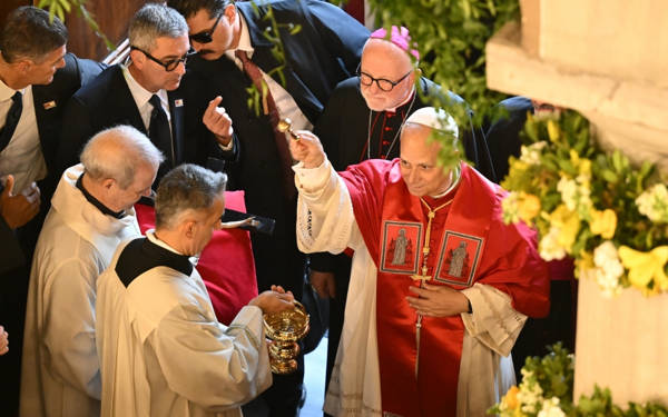Papa 14. Leo, İstanbul’da Kutsal Ruh Katolik Kilisesi’nde konuştu