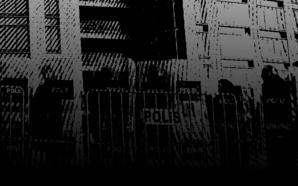 Yargı, sansür, direnç: Gazeteciler, aktivistler ve öğrenciler yargılamaların merkezinde