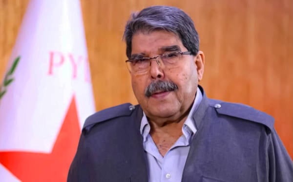 Salih Müslim: "Suriye'de 'entegrasyon' görüşmeleri tıkandı"