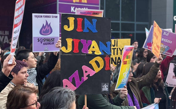 Mêran di Mijdarê de 25 jin kuştin