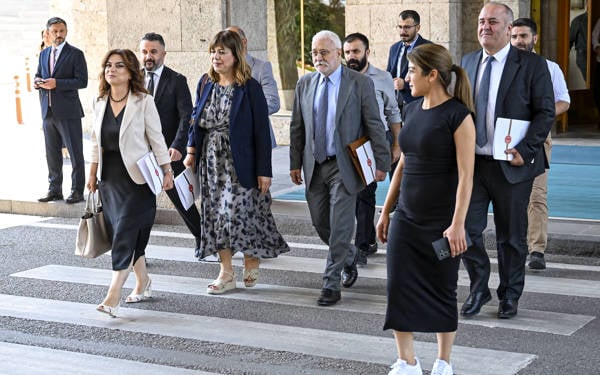 DEM Parti Komisyon üyeleri "MİT tutanak özeti"ni reddetti