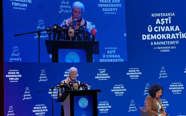 /haber/nadire-mater-yukselen-sesler-saldirgan-beden-dilleri-sureci-zedeliyor-314278