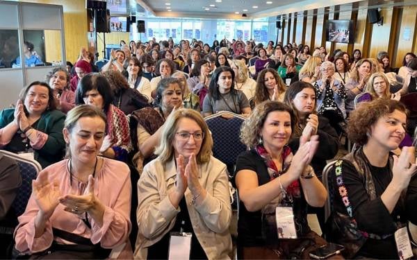 Feministler İstanbul’da buluştu: Haklar mücadeleyle kazanıldı, mücadeleyle korunur