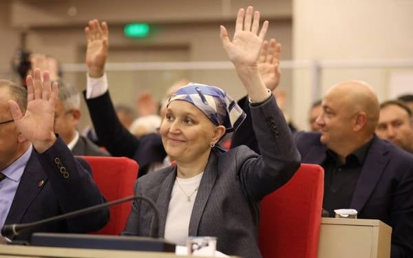 Gülşah Durbay solunum cihazına bağlı olarak yoğun bakımda takip ediliyor