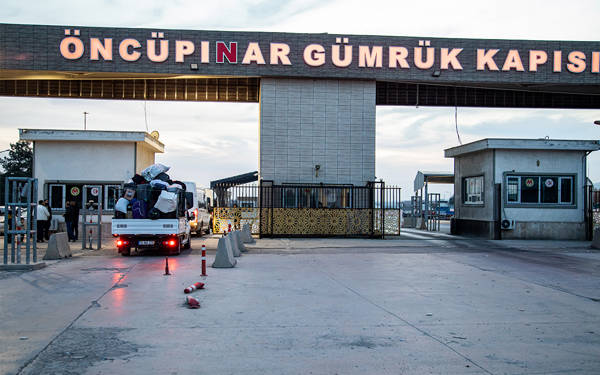 “Artık sadece adım Suriyeli, asıl oraya yabancıyım”