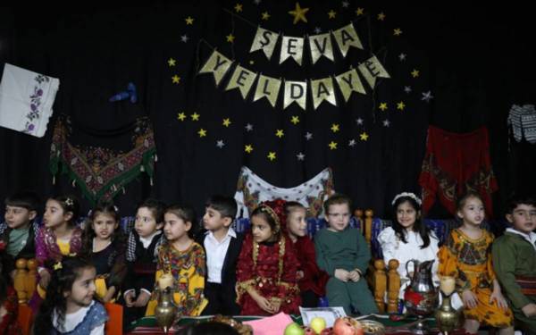 Li Amedê zarokan Şeva Yeldayê pîroz kir