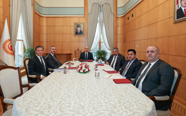 Rapor yazım ekibi toplandı: Çözüm komisyonunun süresi uzatılıyor