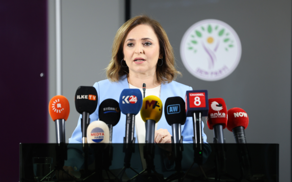 DEM Parti Sözcüsü Doğan’dan MHP’ye: Kırmızı çizgiler değil, barış hukuku konuşulmalı