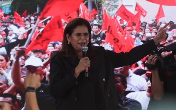 Honduras'ta "Seçim Darbesi" iddiası