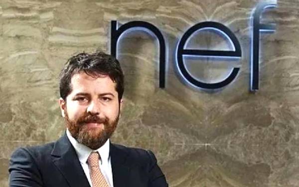 Erden Timur "şüpheli para trafiği", 21 kişi "bahis soruşturması"ndan tutuklandı