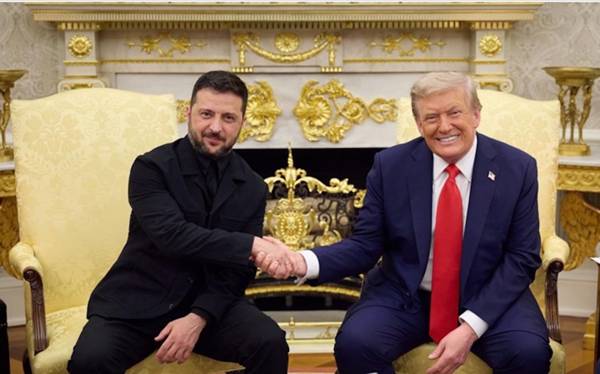 Zelenskiy: "Donbass'tan çekilmeyeceğiz, bu bir Rus hayali"