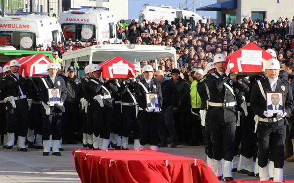 /haber/isid-yalovadaki-catismanin-sorumlulugunu-ustlendi-315101