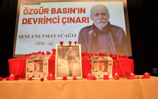 /haber/huseyin-aykol-son-yolculuguna-ugurlandi-yolun-yolumuzdur-reya-te-reya-me-ye-315162