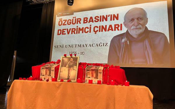 Ocalan: Aykol di hemû jiyana xwe ya têkoşer de bi pênûsa xwe her tim bû pêşengek