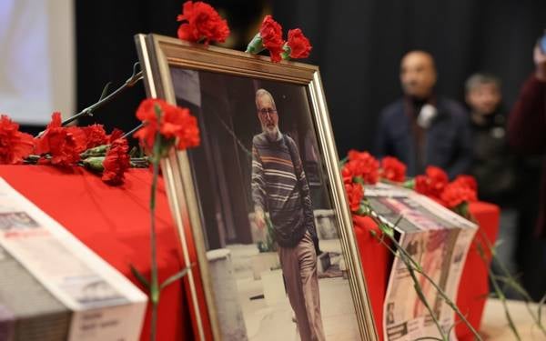 /haber/ocalandan-huseyin-aykol-mesaji-bir-oncuyu-kaybettik-315163