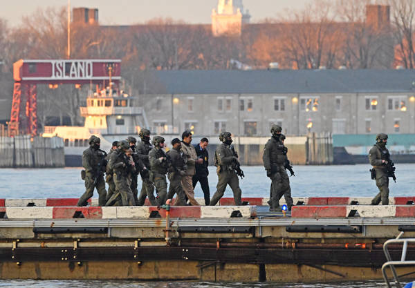 /haber/maduro-mahkemede-savas-esiriyim-315272