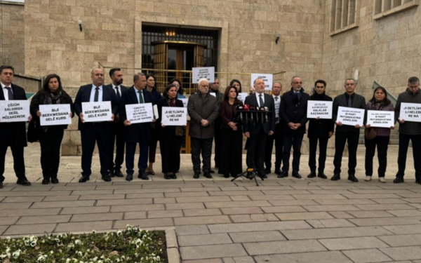 DEM Parti, Meclis'ten seslendi: Kürde sıkılan her kurşun barışa sıkılmıştır
