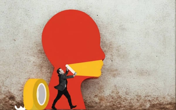 İFÖD: Sosyal medya platformları Türkiye’de devletin sansür aparatına dönüştü