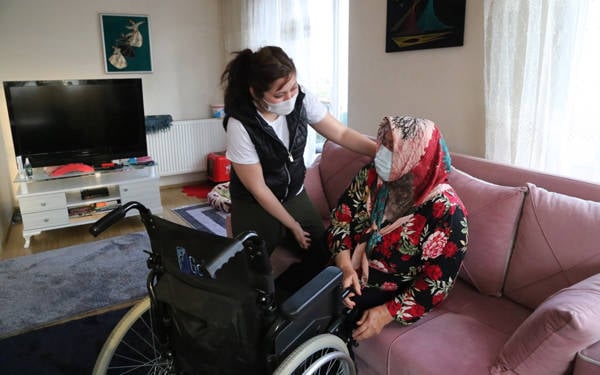 Evde Bakım Yardımı Yönetmeliği değişti