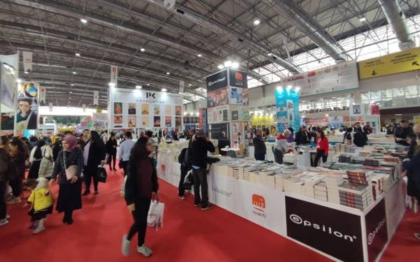 Meslek örgütlerinden TÜYAP Çukurova Kitap Fuarı’ndaki saldırıya tepki