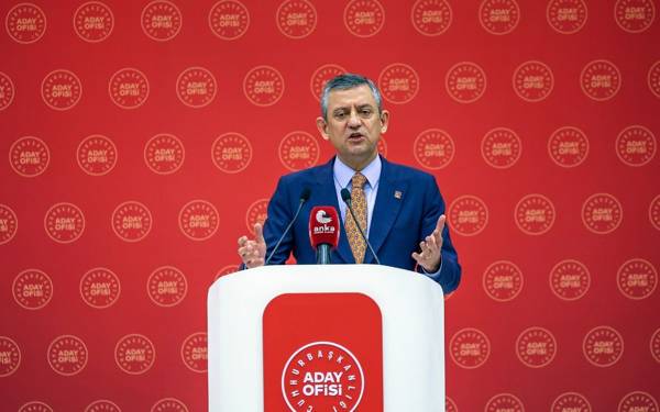 Özel’den kreş tepkisi: Bu bir itibarsızlaştırma ve çökme girişimidir