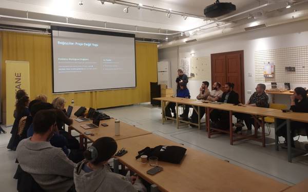 NewsLab: Türkiye’de bağımsız gazetecilik artık hayatta kalma meselesi