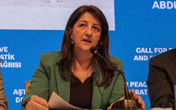 Pervin Buldan: Bugüne kadar birçok tıkanmayı Öcalan inisiyatif alarak aştı